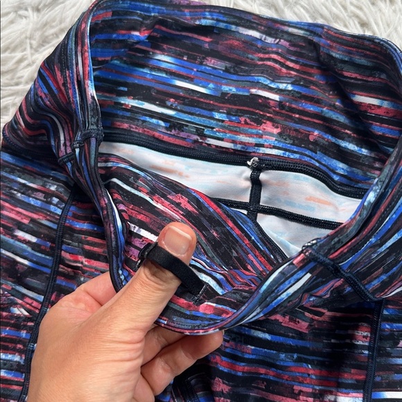 Lululemon Fast & Free 7/8 Tight II *Nulux 25" Hinshu Alpine White Multi - Picture 3 of 6